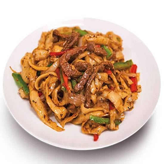 Beef Chow Mein 牛肉炒刀削麵